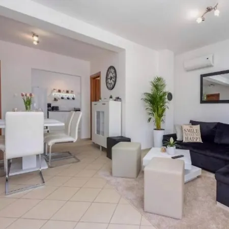 Villa Kuca Za Odmor Ruza *